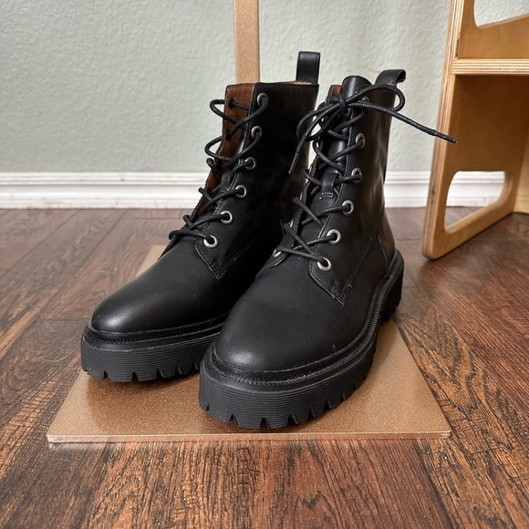 Madewell | The Rayna Lace-Up Boot in Leather - Picture 5 of 13